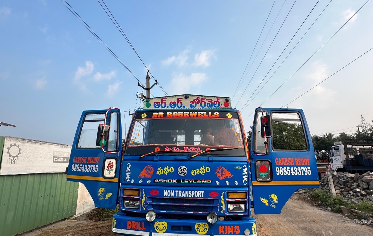 RR BOREWELLS fleet trucks